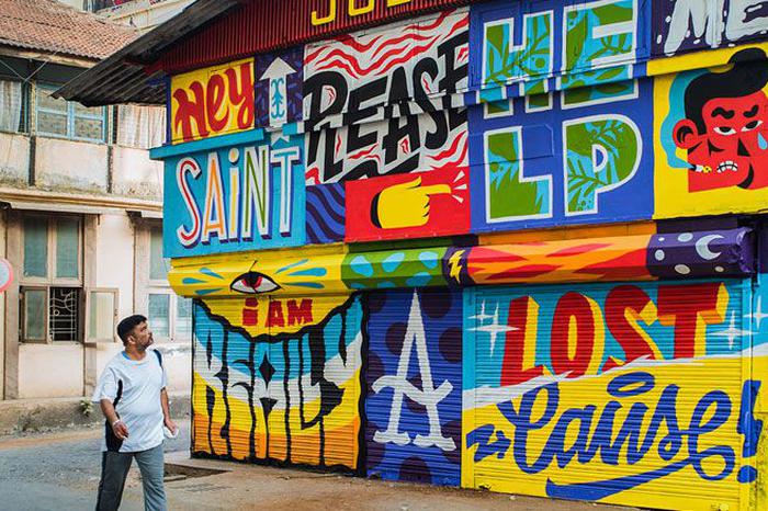 colorful walls of hyderabad