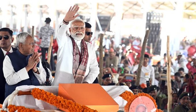 PM Modi addressing farmers in Bhagalpur, Bihar, announcing ₹22,000 crore under the PM-KISAN scheme for farmer welfare.