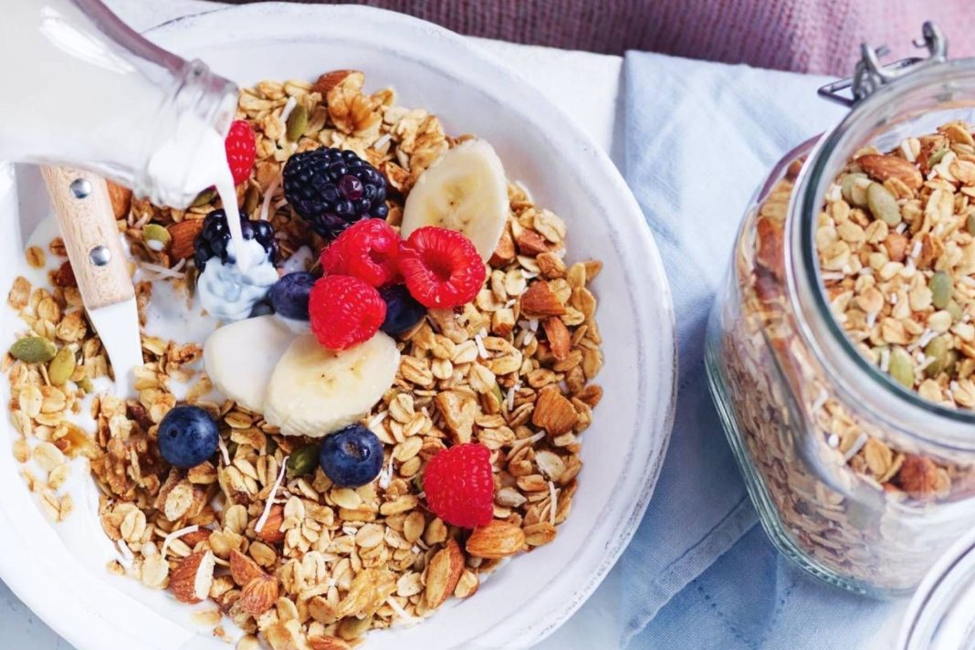 Superfood granola